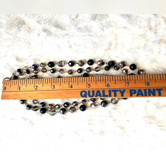 Cookie Lee 3 Strand Black & Clear Bead Necklace Size 8 Inches. - Picture 10 of 13